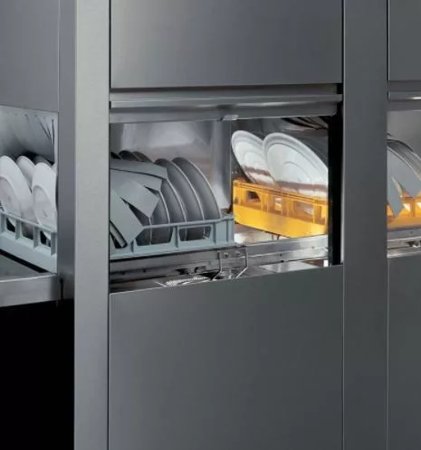 Gewerbliche Spülmaschine - Sistema Project CT200 Durchschubmodell