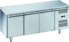 Mélyhűtött munkaasztalok - Forcold GN3100BT-FC 3 ajtós